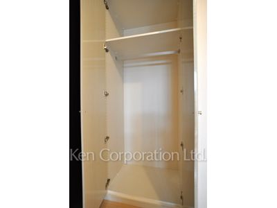 Closet ※Photo of the same layout on 6 floor. Decoration and fixture may differ.