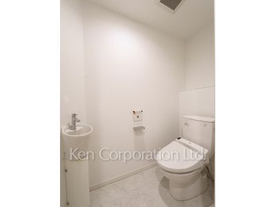 Lavatory
