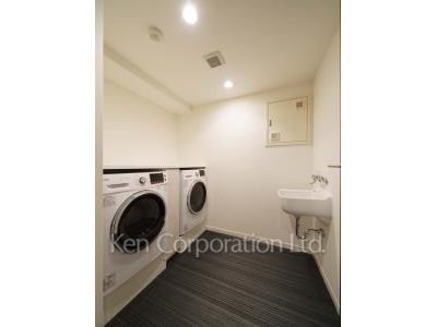 Other Interior/Fixtures