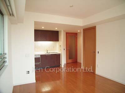 Living-Dining ※Photo of the same layout on 5 floor. Decoration and fixture may differ.