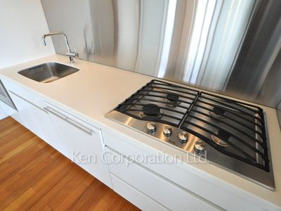 Kitchen ※Photo of the same layout on 22 floor. Decoration and fixture may differ.