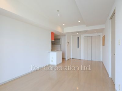 Living-Dining ※Photo of the same layout on 16 floor. Decoration and fixture may differ.