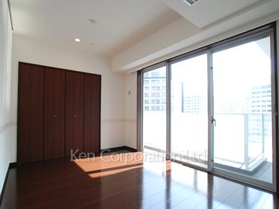 Bedroom ※Photo of the same layout on 24 floor. Decoration and fixture may differ.