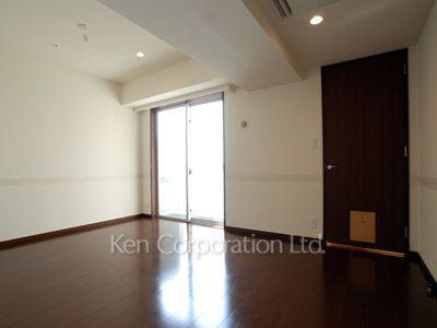 Bedroom ※Photo of the same layout on 24 floor. Decoration and fixture may differ.