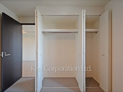 Closet ※Photo of the same layout on 7 floor. Decoration and fixture may differ.