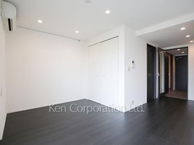 Living-Dining ※Photo of the same layout on 5 floor. Decoration and fixture may differ.