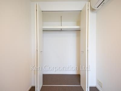 Closet ※Photo of the same layout on 5 floor. Decoration and fixture may differ.