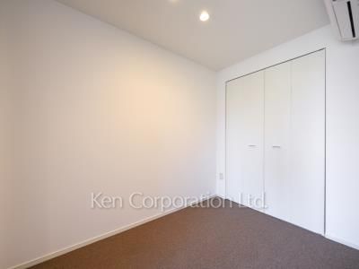 Bedroom ※Photo of the same layout on 5 floor. Decoration and fixture may differ.