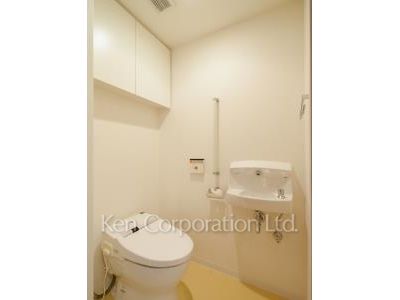 Lavatory