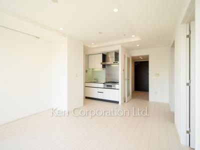 Living-Dining ※Photo of the same layout on 15 floor. Decoration and fixture may differ.