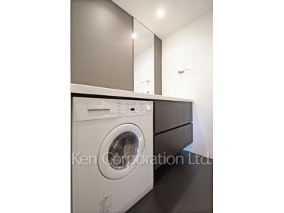 Other Interior/Fixtures ※Photo of the same layout on 18 floor. Decoration and fixture may differ.