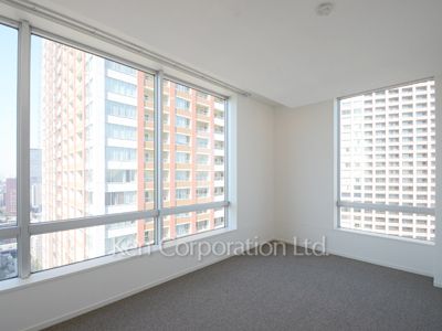 Bedroom ※Photo of the same layout on 28 floor. Decoration and fixture may differ.