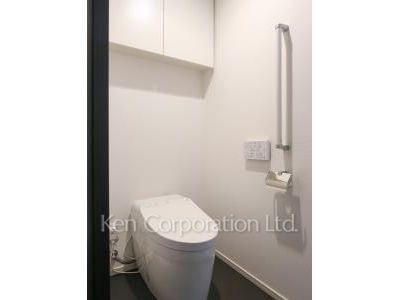 Lavatory ※Photo of the same layout on 21 floor. Decoration and fixture may differ.