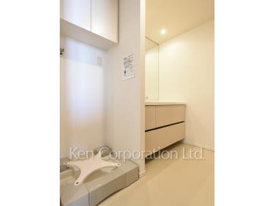 Washing Machine Space ※Photo of the same layout on 37 floor. Decoration and fixture may differ.