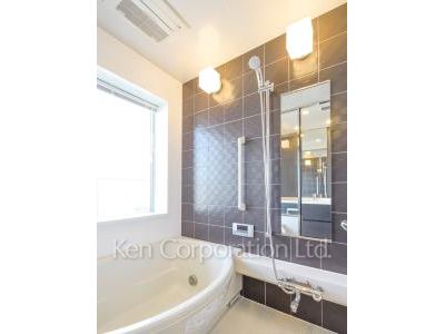 Bath ※Photo of the same layout on 38 floor. Decoration and fixture may differ.