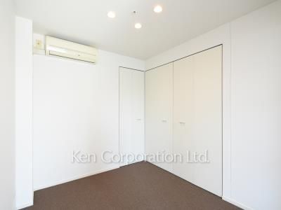Bedroom ※Photo of the same layout on 18 floor. Decoration and fixture may differ.