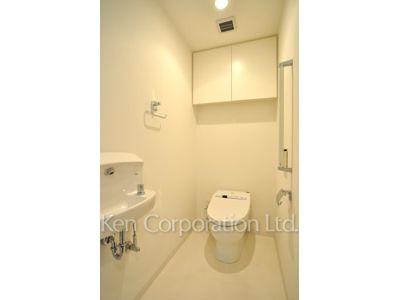 Lavatory