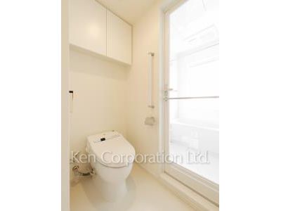 Lavatory