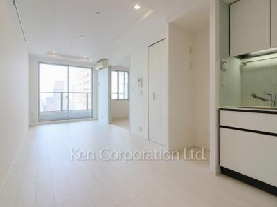 Living-Dining ※Photo of the same layout on 25 floor. Decoration and fixture may differ.