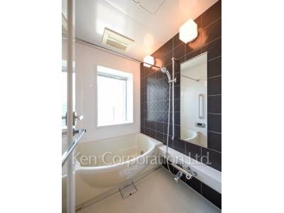 Bath ※Photo of the same layout on 26 floor. Decoration and fixture may differ.