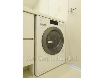 Other Interior/Fixtures ※Photo of the same layout on 22 floor. Decoration and fixture may differ.