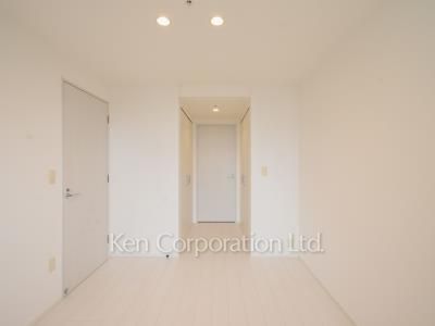 Bedroom ※Photo of the same layout on 22 floor. Decoration and fixture may differ.