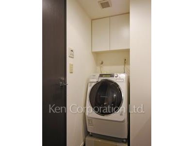 Other Interior/Fixtures ※Photo of the same layout on 34 floor. Decoration and fixture may differ.