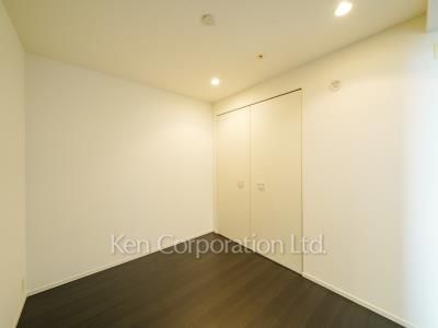 Bedroom ※Photo of the same layout on 34 floor. Decoration and fixture may differ.