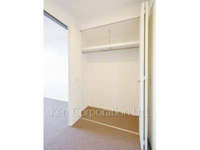 Closet ※Photo of the same layout on 38 floor. Decoration and fixture may differ.