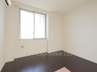 Bedroom ※Photo of the same layout on 46 floor. Decoration and fixture may differ.