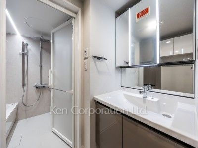 Powder Room