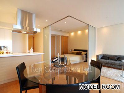 Living-Dining ※Photo of the same layout on 11 floor. Decoration and fixture may differ.