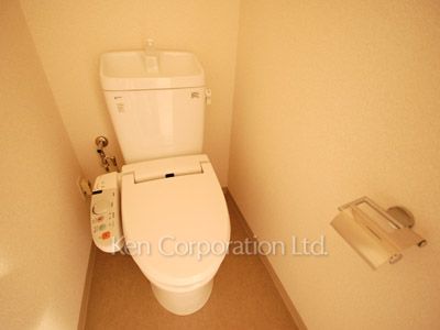 Lavatory ※Photo of the same layout on 19 floor. Decoration and fixture may differ.