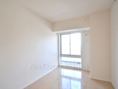 Bedroom ※Photo of the same layout on 5 floor. Decoration and fixture may differ.