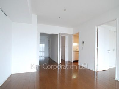 Living-Dining ※Photo of the same layout on 20 floor. Decoration and fixture may differ.