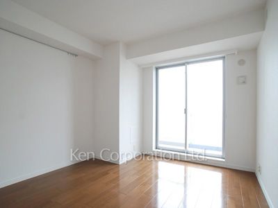 Bedroom ※Photo of the same layout on 20 floor. Decoration and fixture may differ.