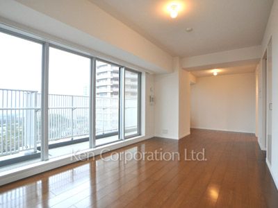 Living-Dining ※Photo of the same layout on 6 floor. Decoration and fixture may differ.