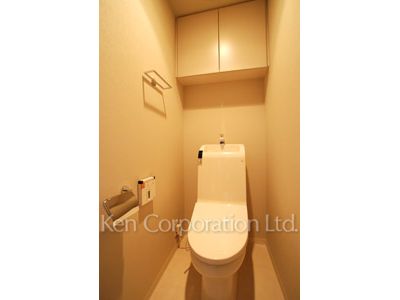 Lavatory