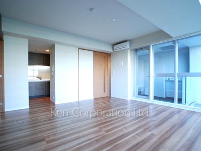 Living-Dining ※Photo of the same layout on 2 floor. Decoration and fixture may differ.