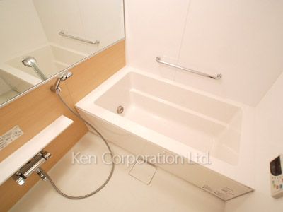 Bath ※Photo of the same layout on 2 floor. Decoration and fixture may differ.