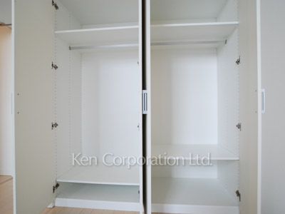 Closet ※Photo of the same layout on 14 floor. Decoration and fixture may differ.