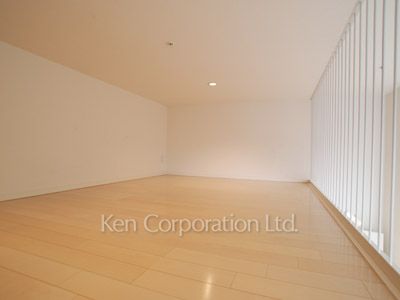 Loft ※Photo of the same layout on 14 floor. Decoration and fixture may differ.