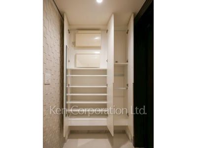 Closet