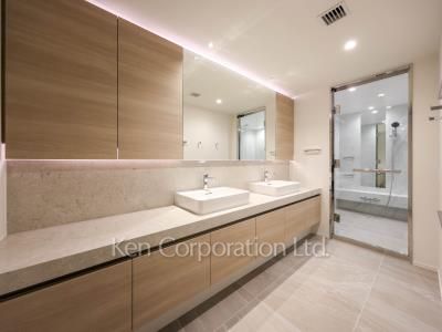 Powder Room