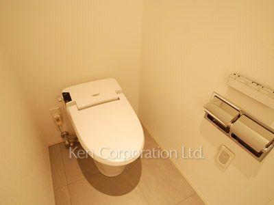 Lavatory ※Photo of the same layout on 28 floor. Decoration and fixture may differ.