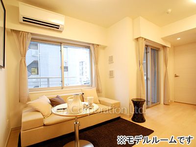 Living-Dining ※Photo of the same layout on 7 floor. Decoration and fixture may differ.
