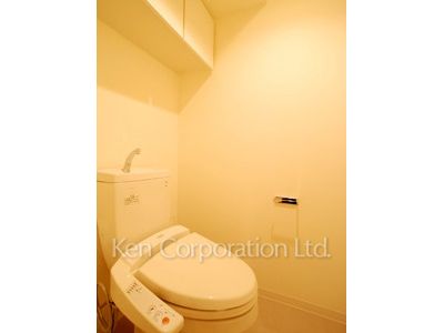 Lavatory ※Photo of the same layout on 5 floor. Decoration and fixture may differ.