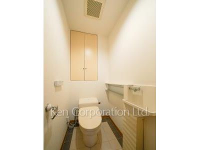 Lavatory