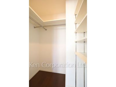 Closet ※Photo of the same layout on 3 floor. Decoration and fixture may differ.