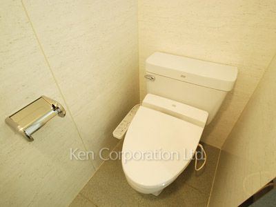 Lavatory ※Photo of the same layout on 1 floor. Decoration and fixture may differ.